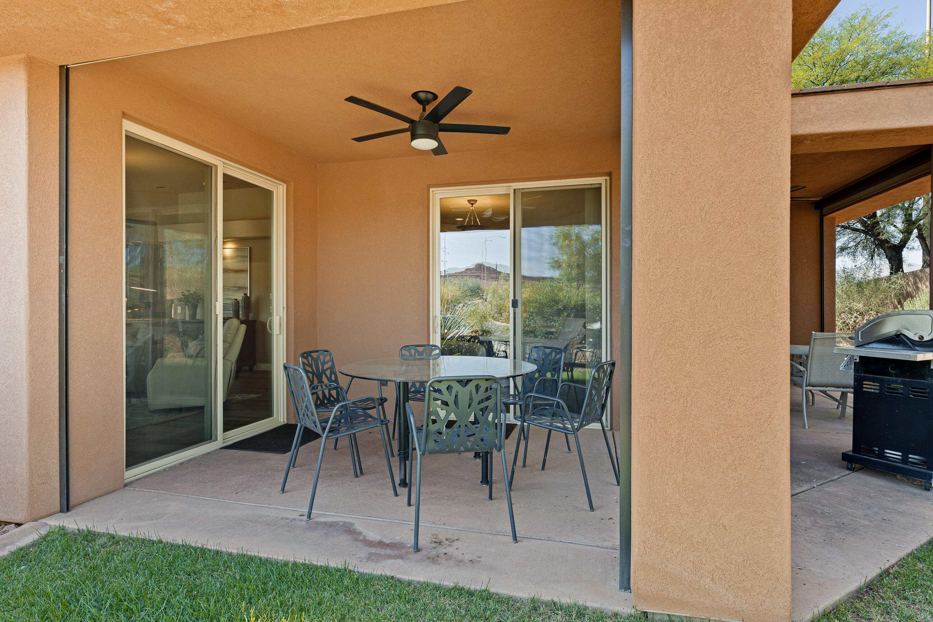 LAVA FALLS AT ENTRADA - Residential