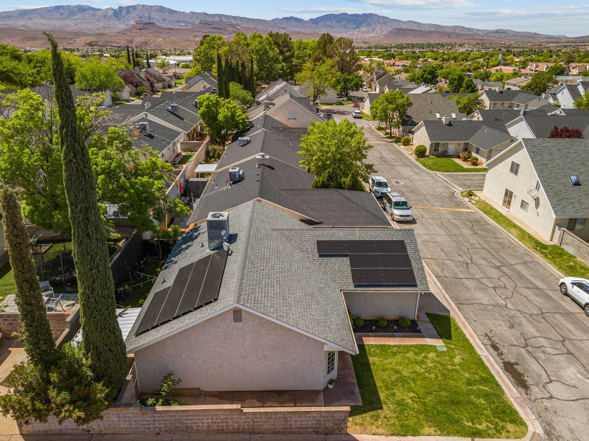 MILLCREEK COTTAGES - Residential