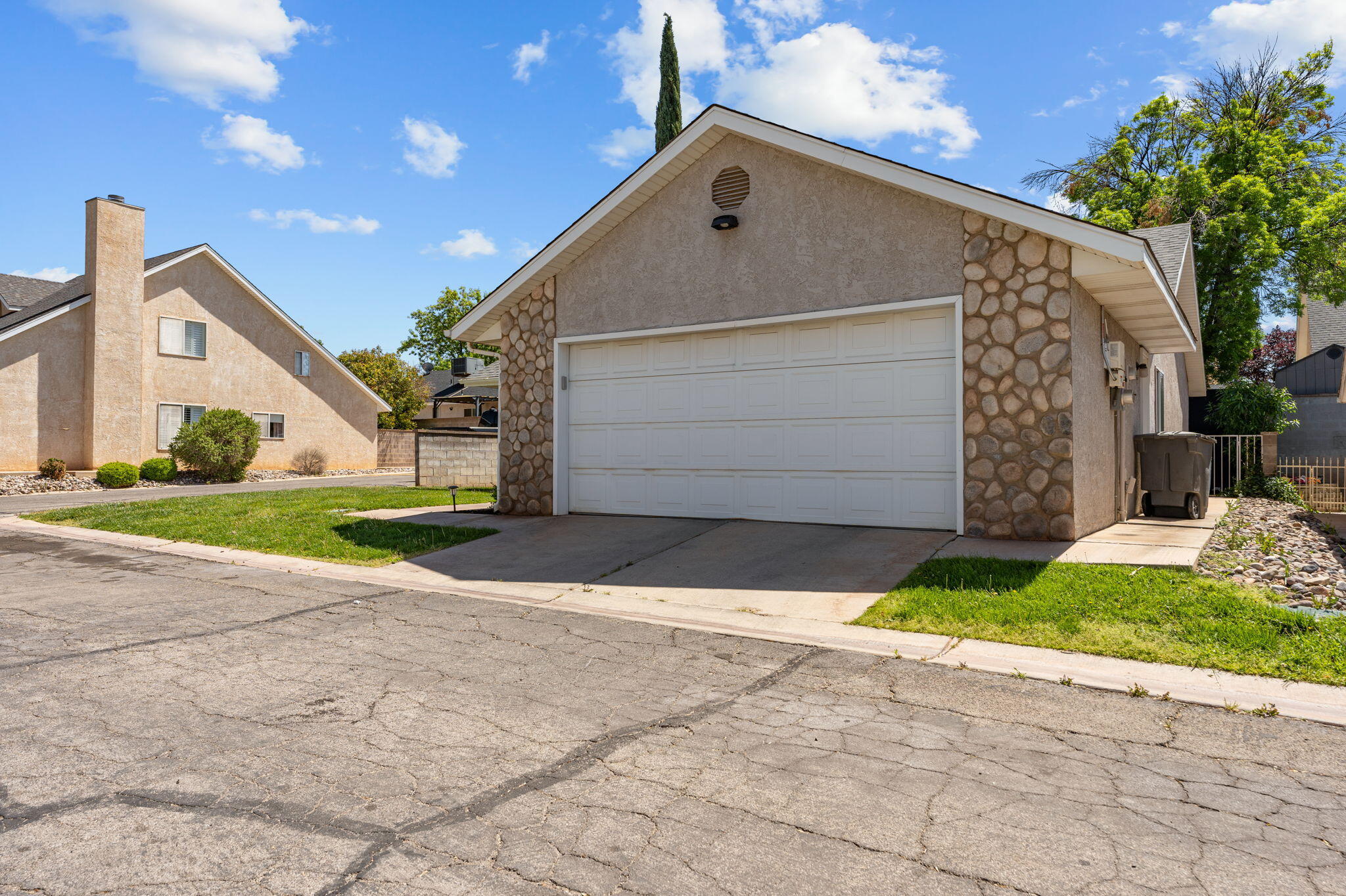 MILLCREEK COTTAGES - Residential
