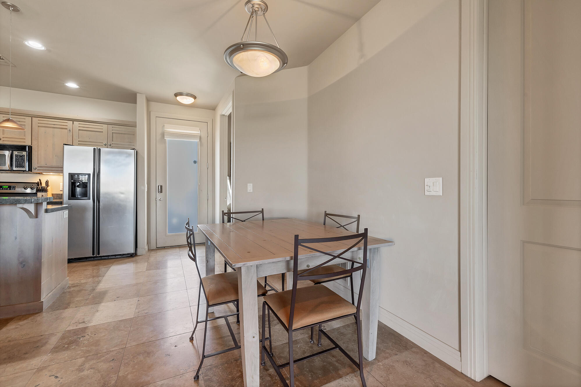 BLACKROCK CONDOS AT STONEBRIDGE - Residential