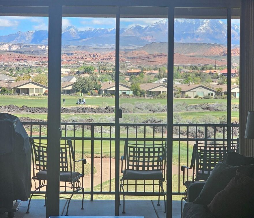 Wake up to sweeping golf course views and the striking beauty of red hills and lava rocks. This turn-key, fully furnished 3 bed, 2 bath condo is flooded with natural light and features granite countertops and a seamless open floor plan. Located in a peaceful gated community with an indoor/outdoor pool, hot tub, and clubhouse. Your private oasis with elevator access awaits. Drone footage: https://youtu.be/rIObNhlo6h4?si=H6FQ66Zo-1fY6puJ