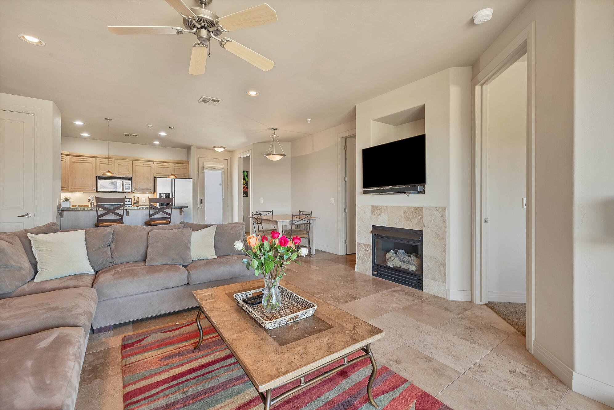 BLACKROCK CONDOS AT STONEBRIDGE - Residential