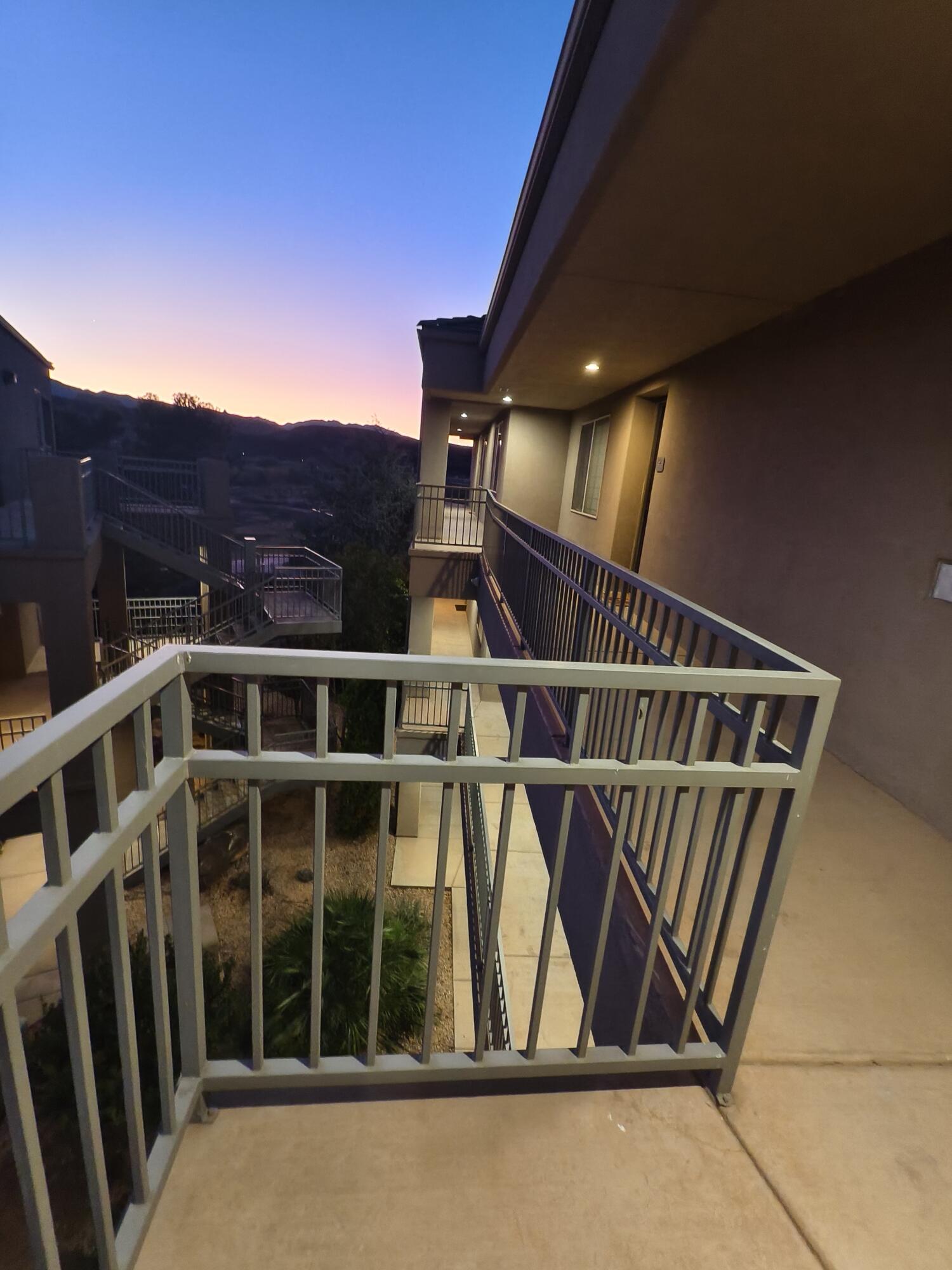 BLACKROCK CONDOS AT STONEBRIDGE - Residential