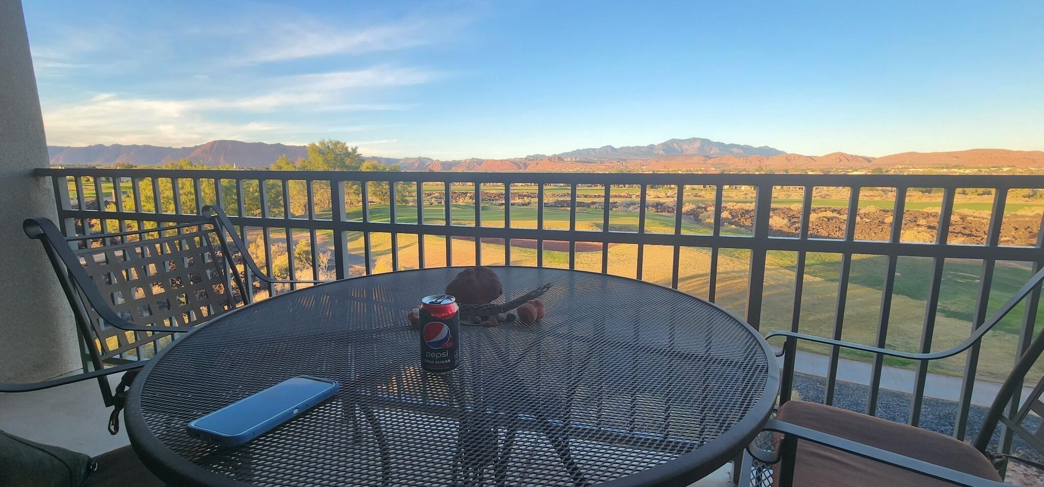 BLACKROCK CONDOS AT STONEBRIDGE - Residential