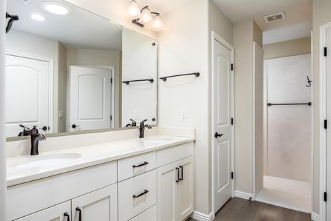 Tiny photo for 1349 Silk Berry Drive DR, Saint George, UT 84790 (MLS # 25-261336)