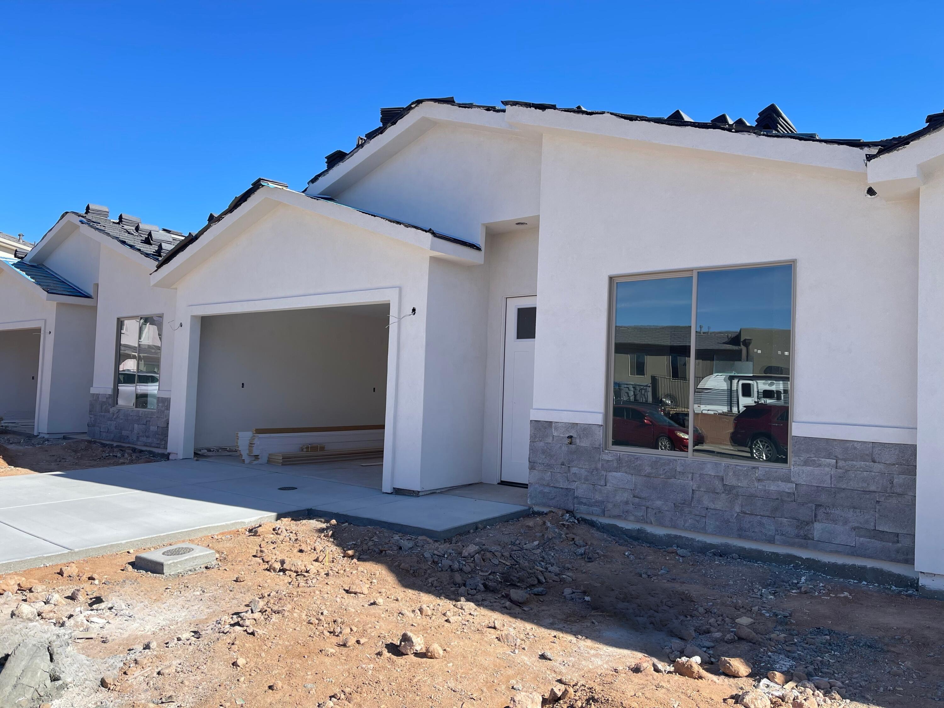 HURRICANE VIEWS - Residential