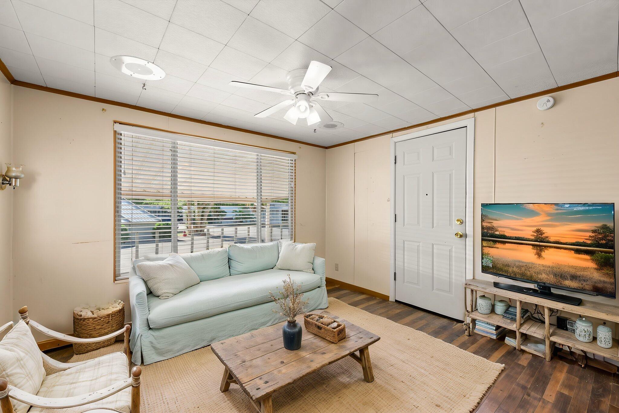 KINGS ROW ESTATES - Residential