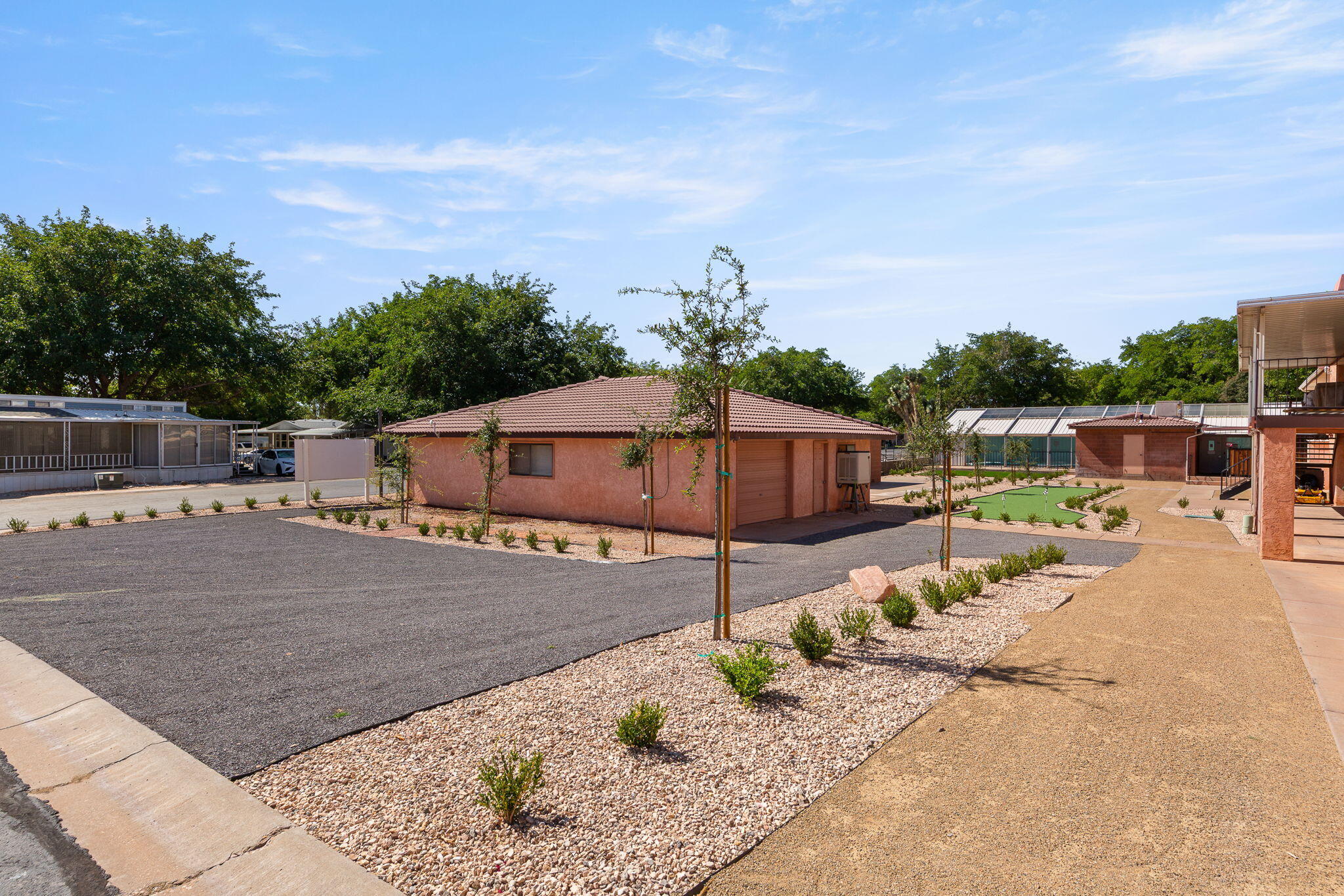 KINGS ROW ESTATES - Residential