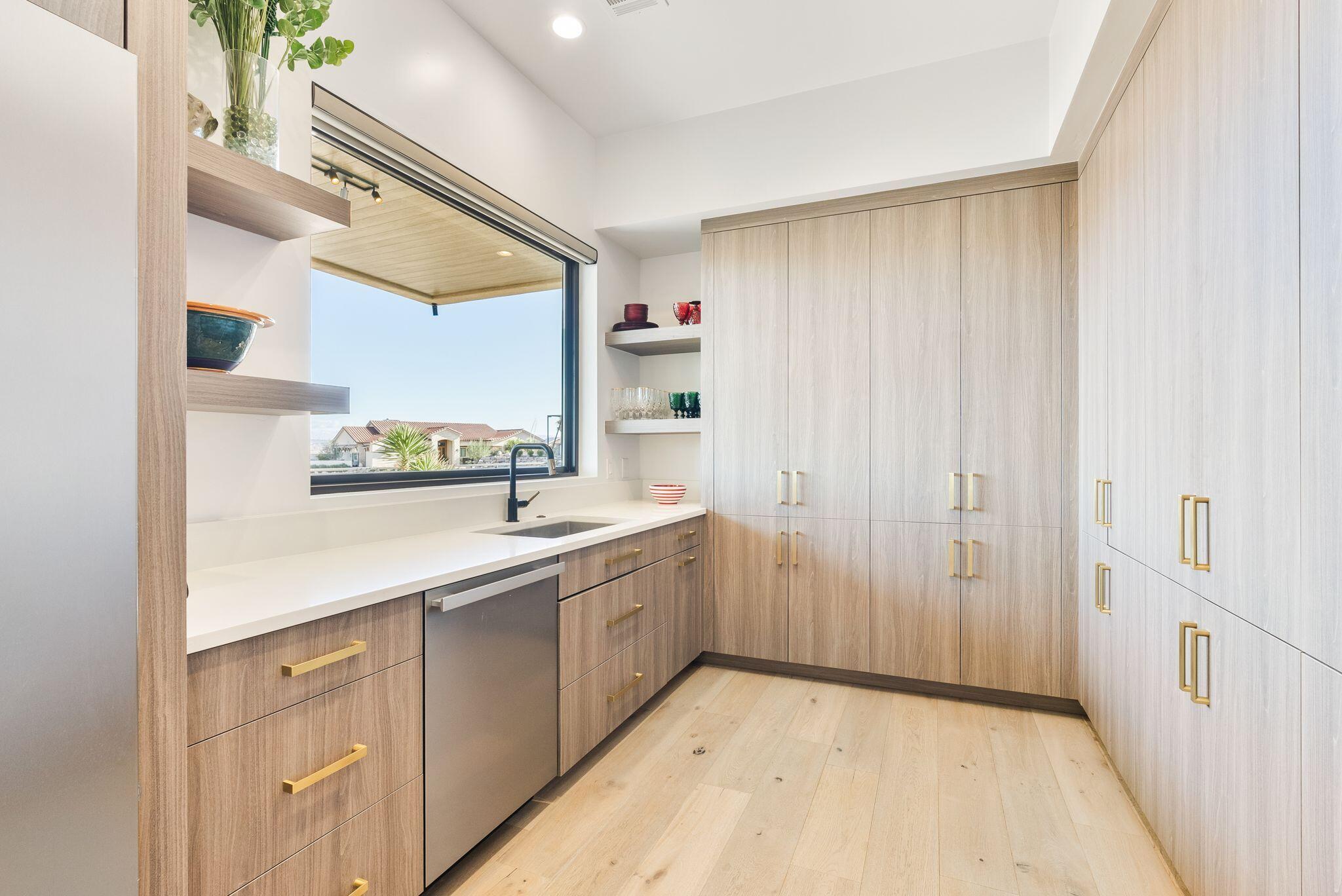 STONE CLIFF - Residential