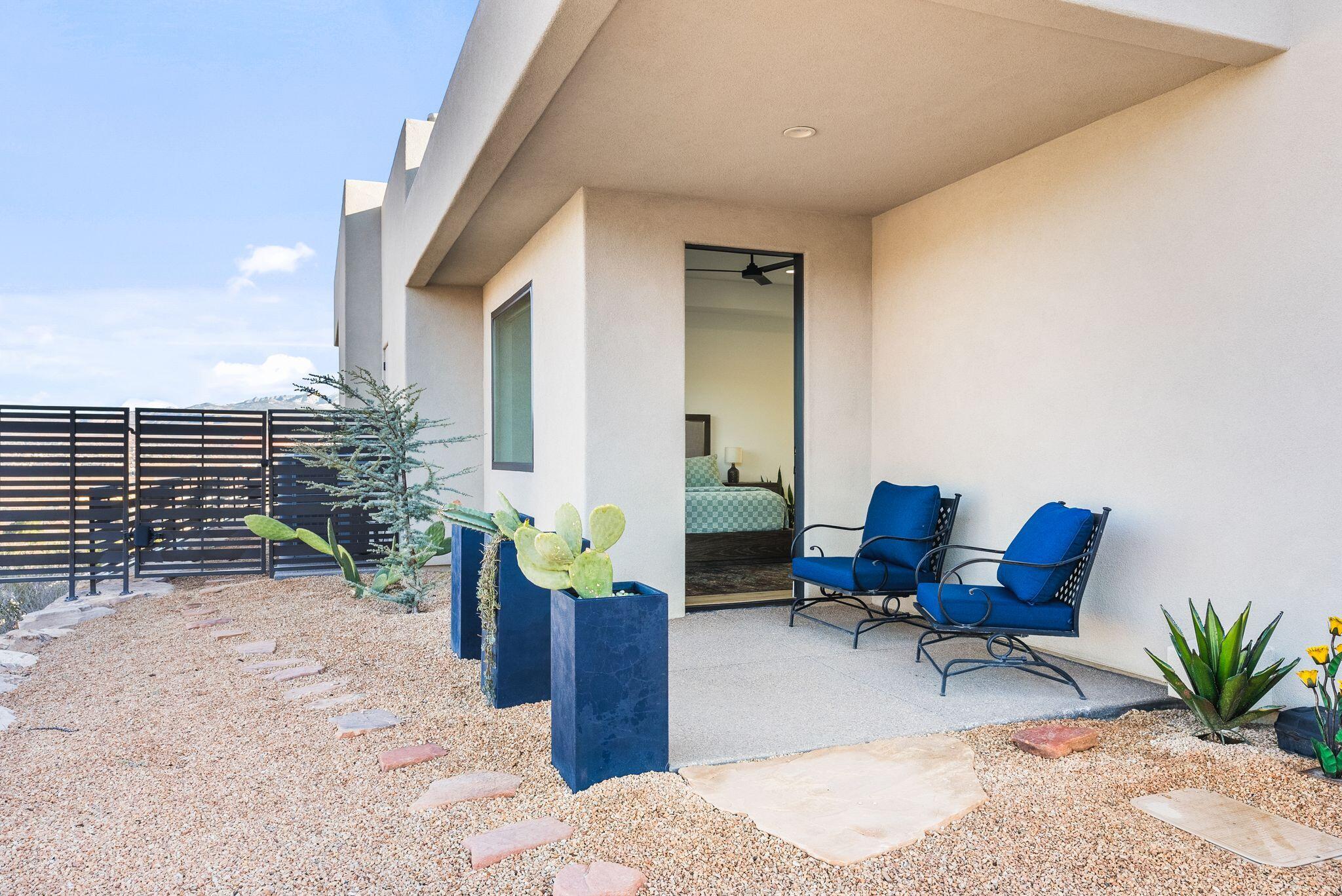 STONE CLIFF - Residential