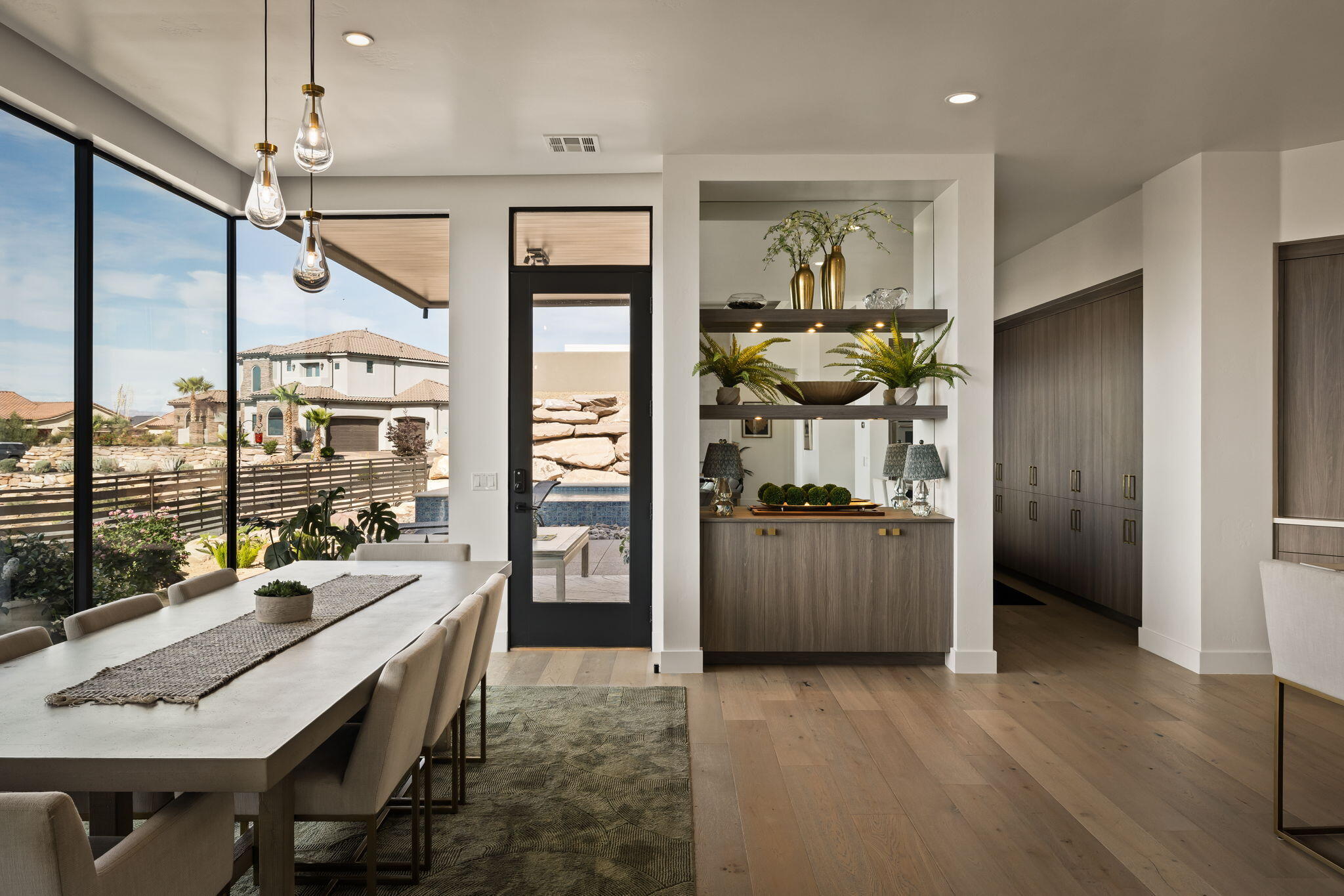 STONE CLIFF - Residential