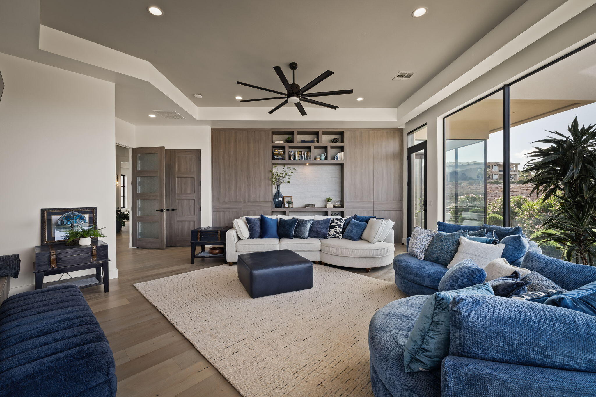 STONE CLIFF - Residential