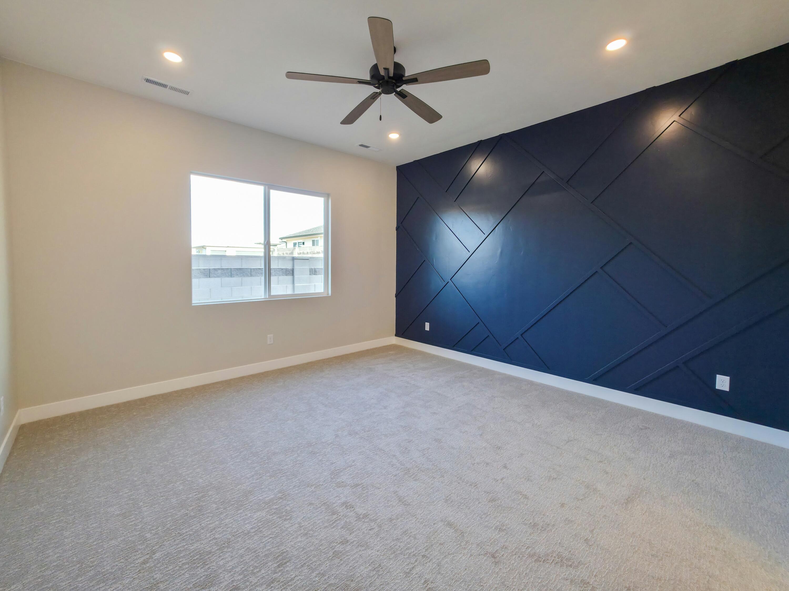 PEREGRINE POINTE WEST - Residential