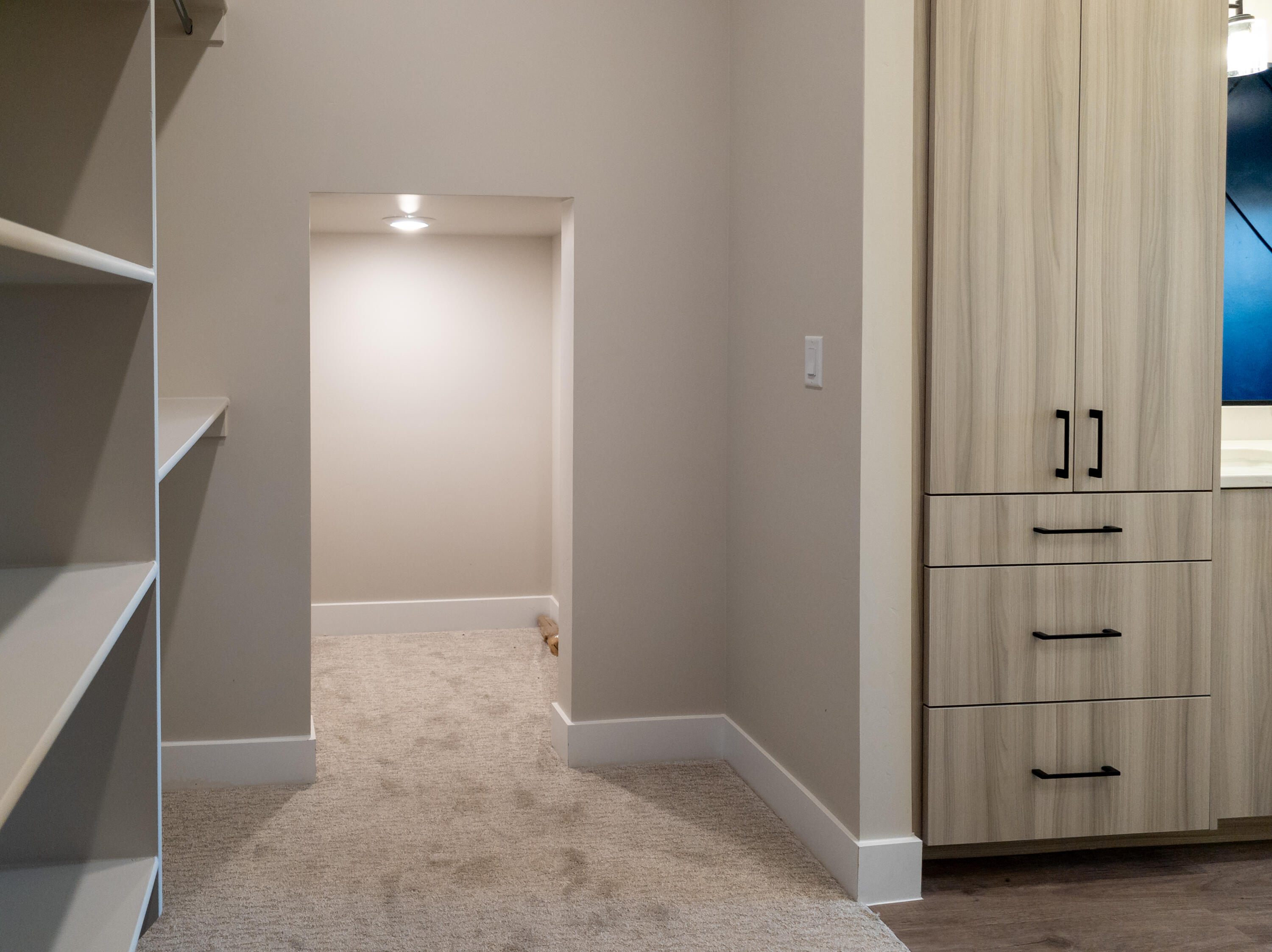 PEREGRINE POINTE WEST - Residential