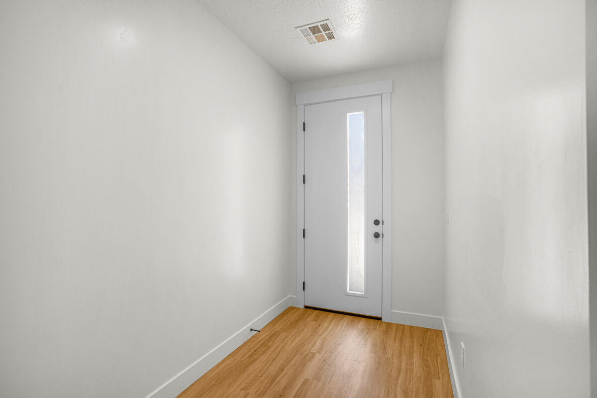 SOUTH DESERT TH - Residential