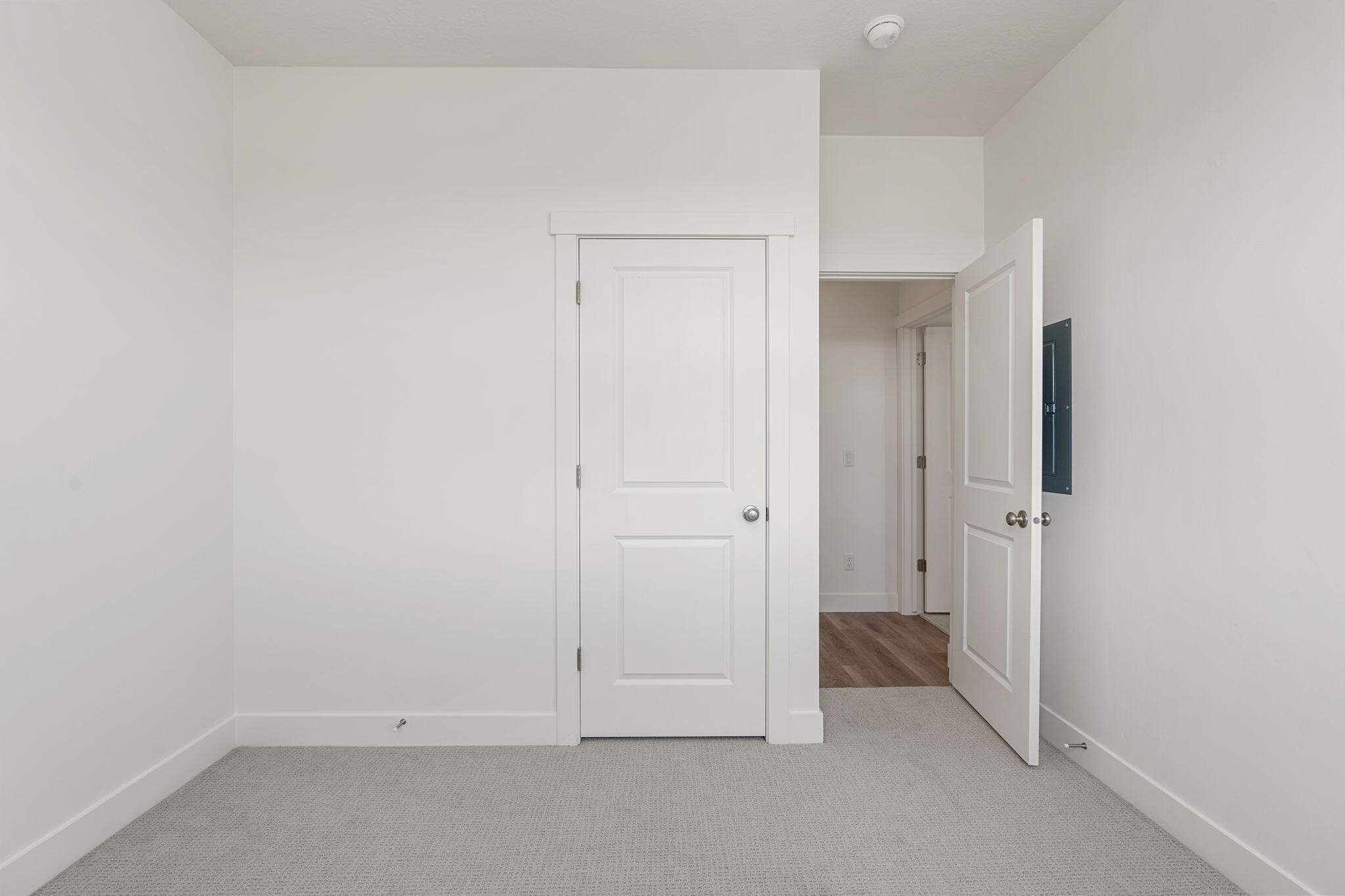 AUBURN HILLS - Residential