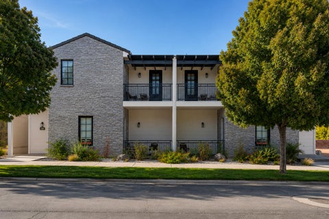 Photo of 1380 S Windsor Parkway, Hurricane, UT 84737 (MLS # 26-276964)