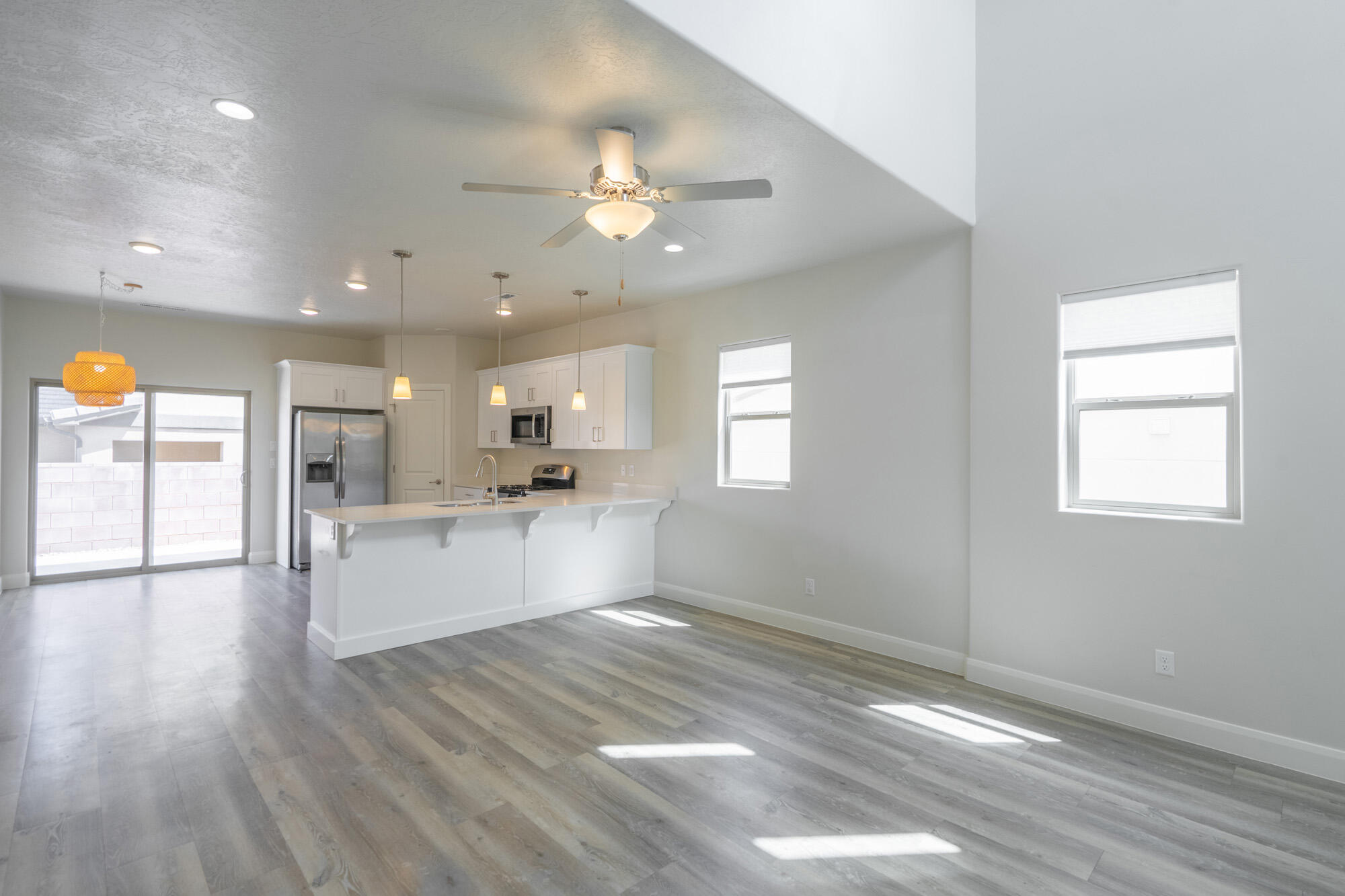 HURRICANE HEIGHTS - Residential