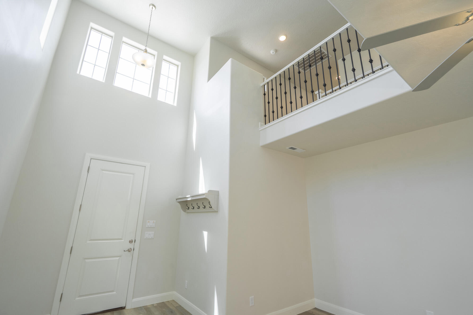 HURRICANE HEIGHTS - Residential