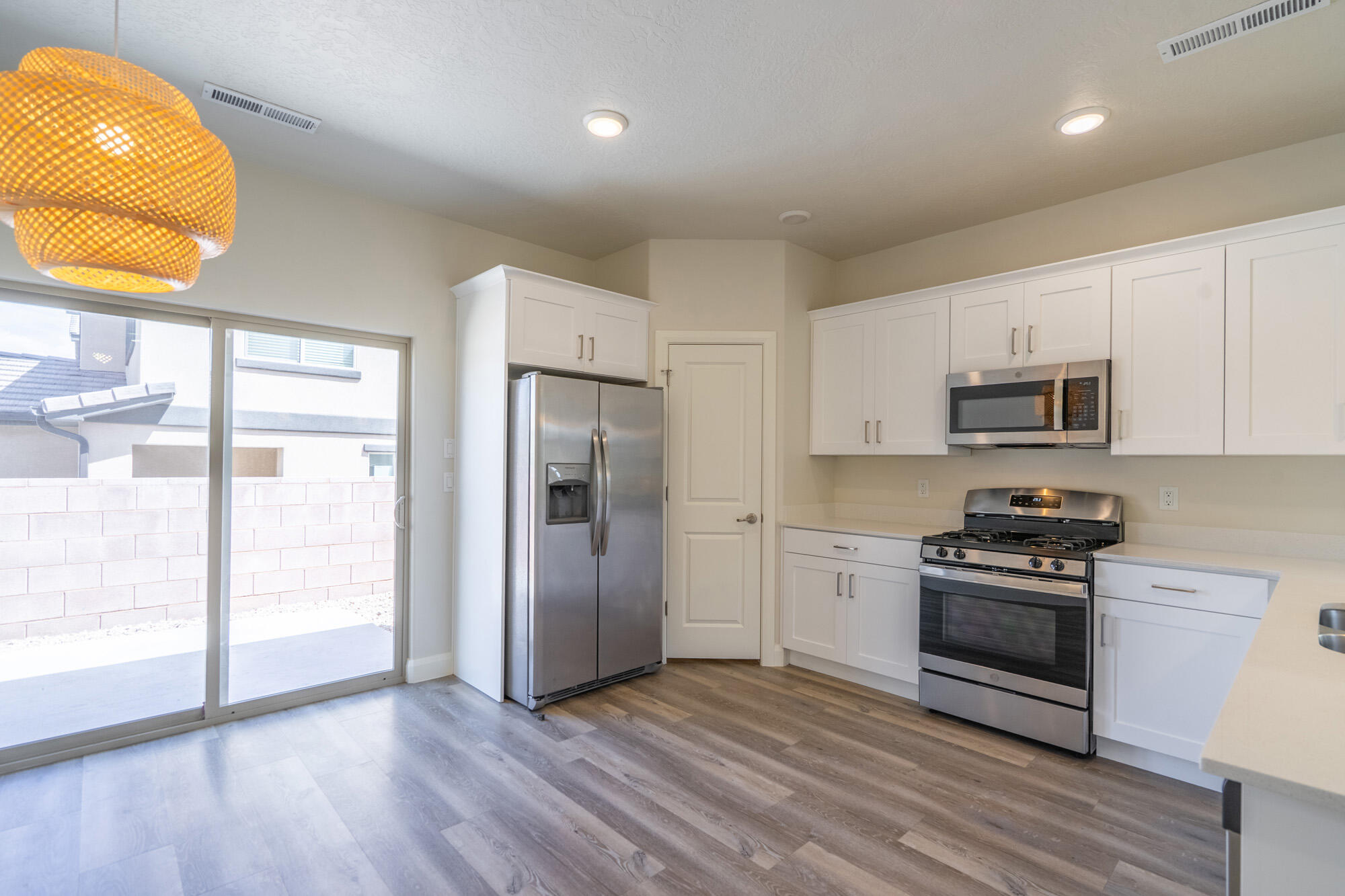 HURRICANE HEIGHTS - Residential