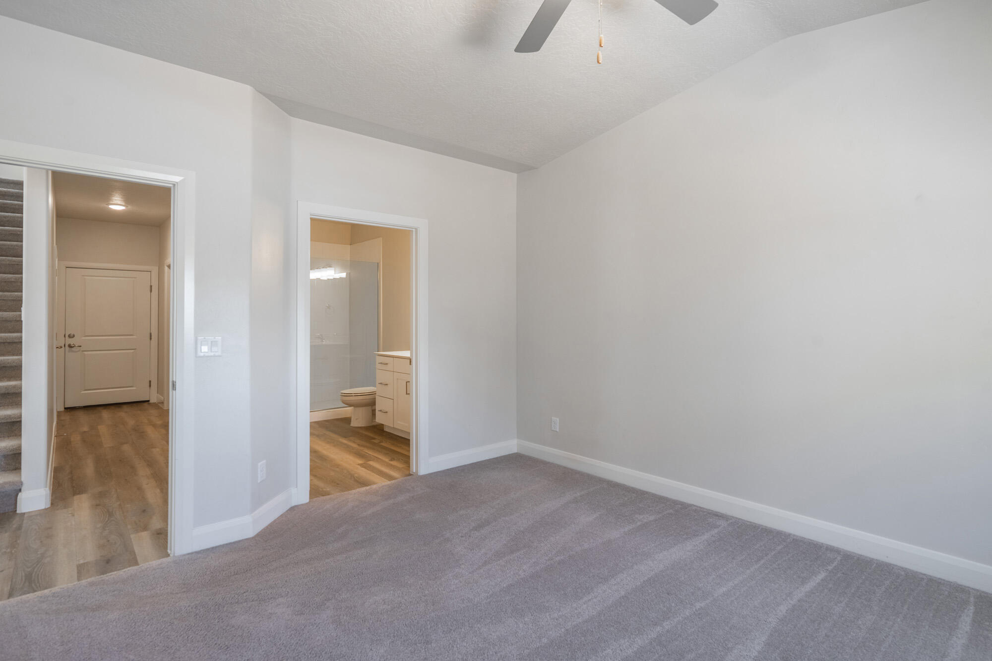 HURRICANE HEIGHTS - Residential