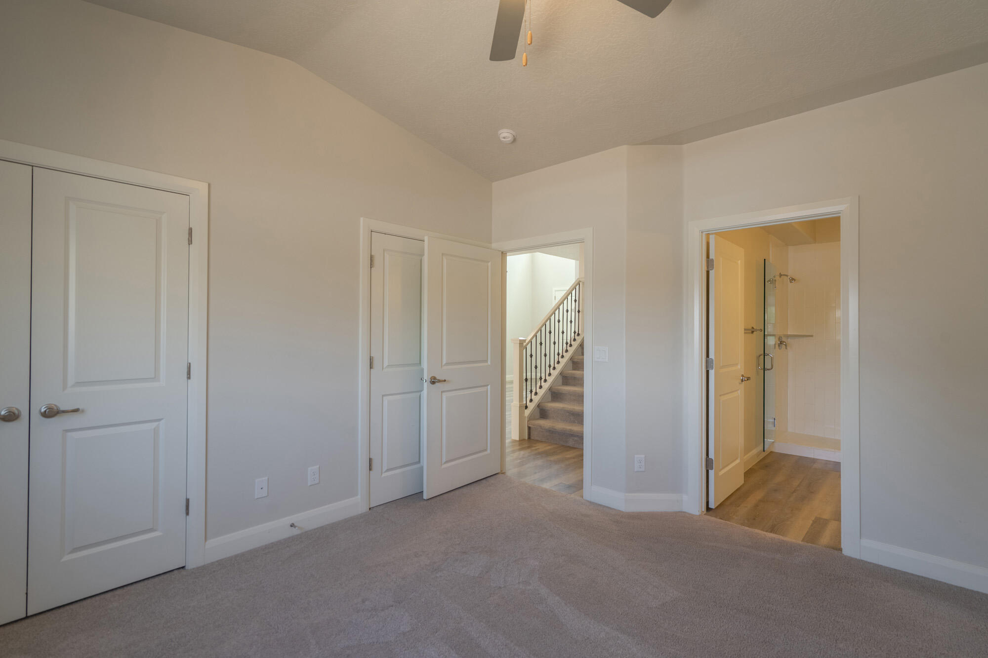 HURRICANE HEIGHTS - Residential