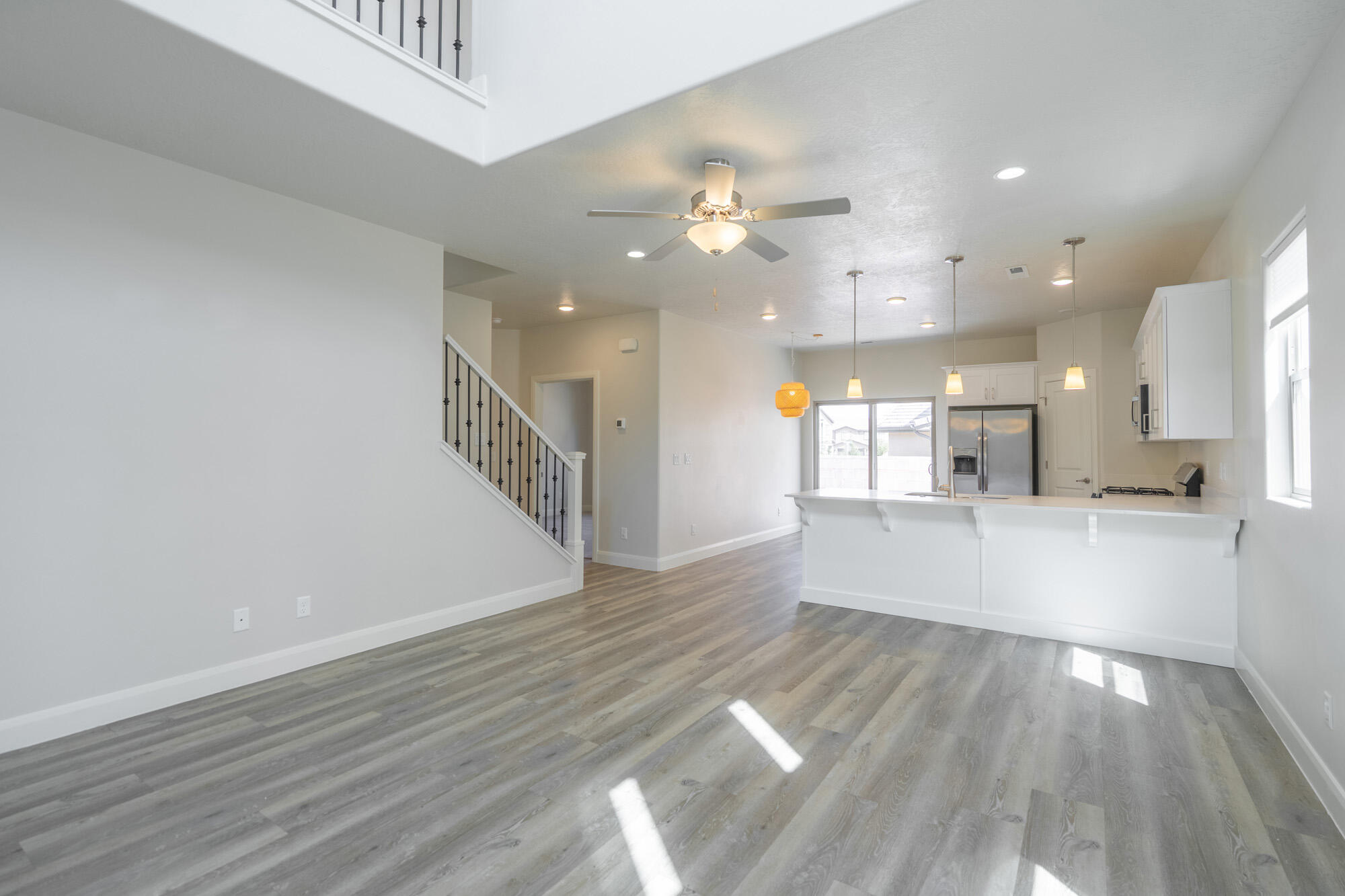 HURRICANE HEIGHTS - Residential