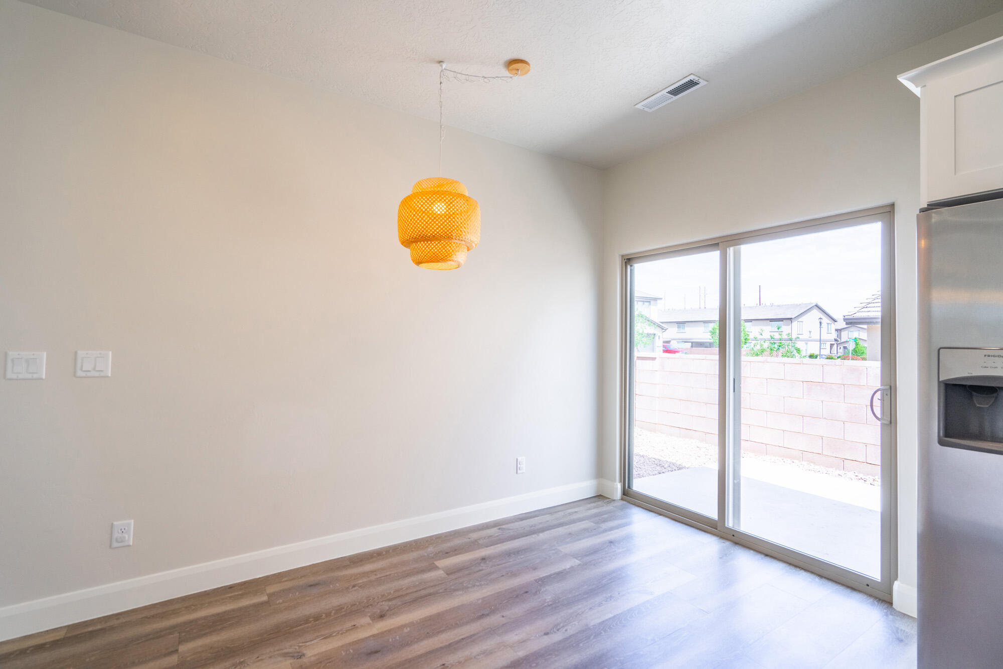 HURRICANE HEIGHTS - Residential