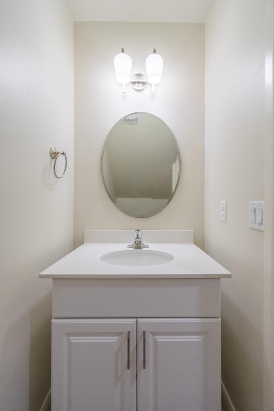 HURRICANE HEIGHTS - Residential