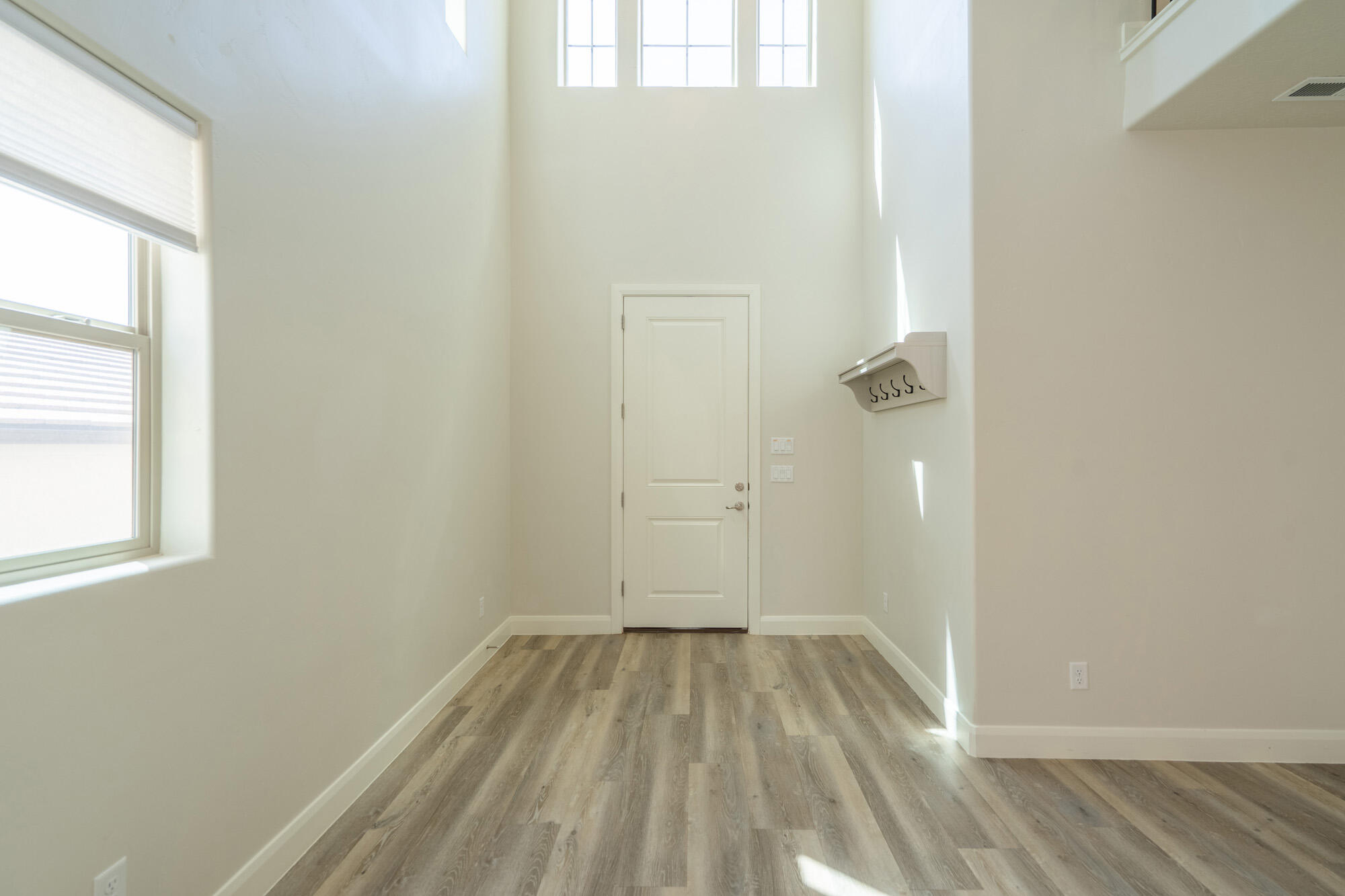 HURRICANE HEIGHTS - Residential