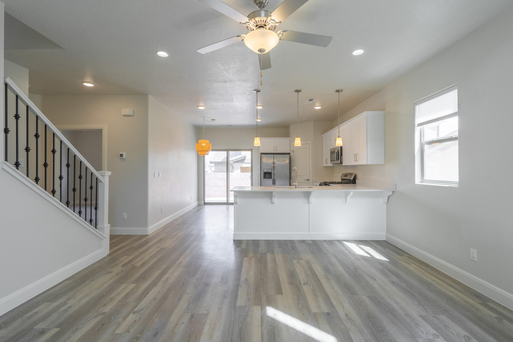 HURRICANE HEIGHTS - Residential