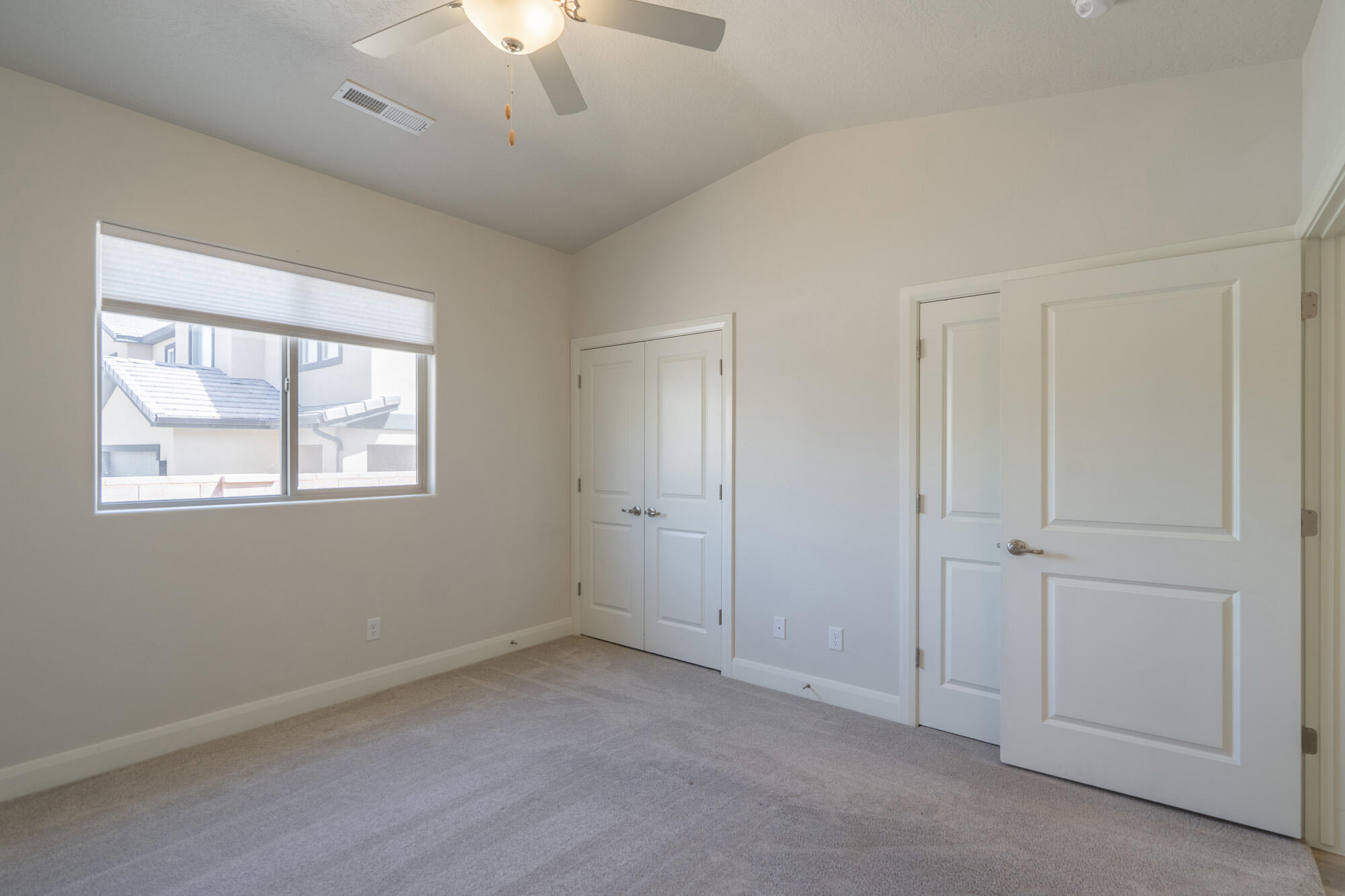 HURRICANE HEIGHTS - Residential