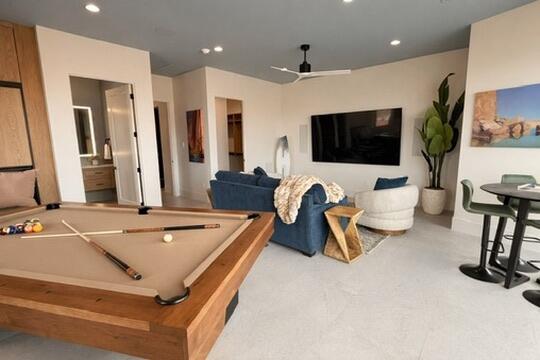 ESTATES AT SAND HOLLOW - Residential