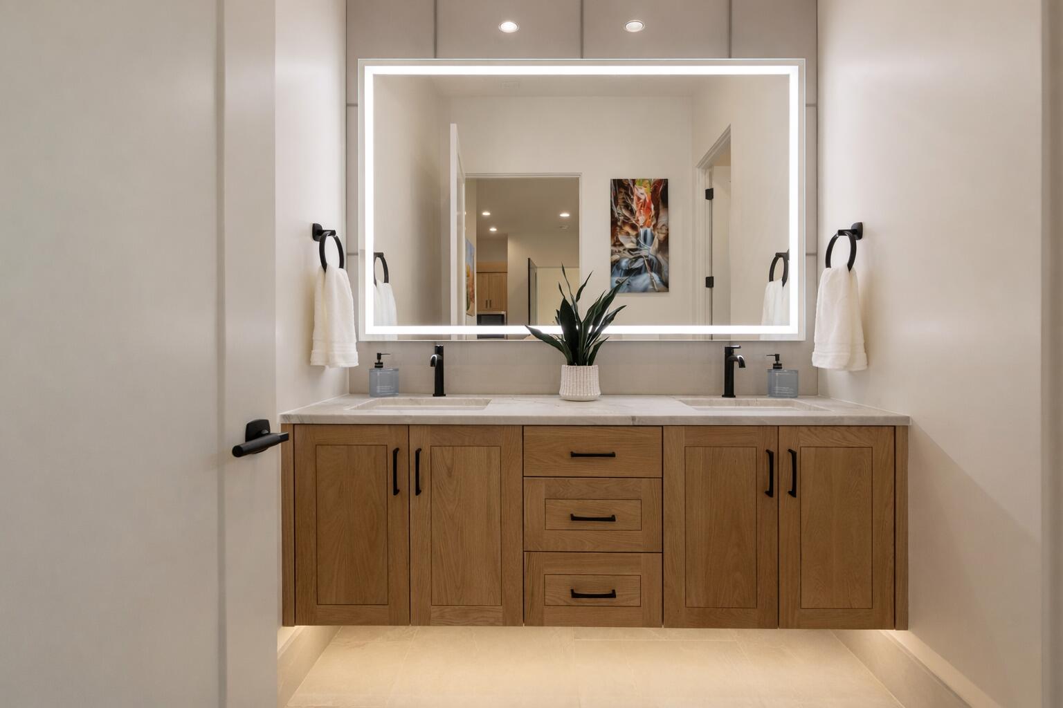 ESTATES AT SAND HOLLOW - Residential