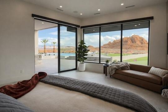 ESTATES AT SAND HOLLOW - Residential