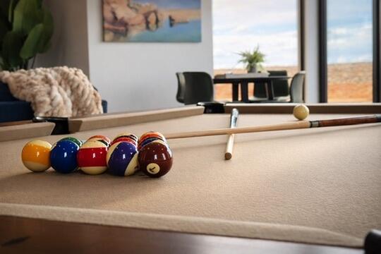 ESTATES AT SAND HOLLOW - Residential