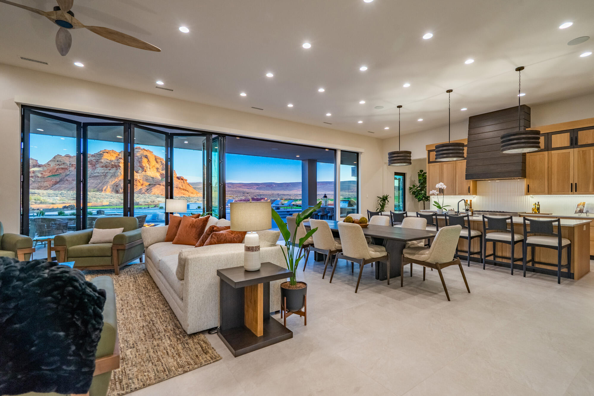 ESTATES AT SAND HOLLOW - Residential