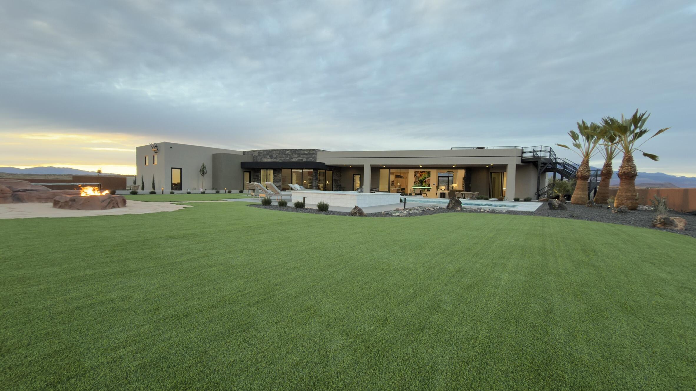 ESTATES AT SAND HOLLOW - Residential