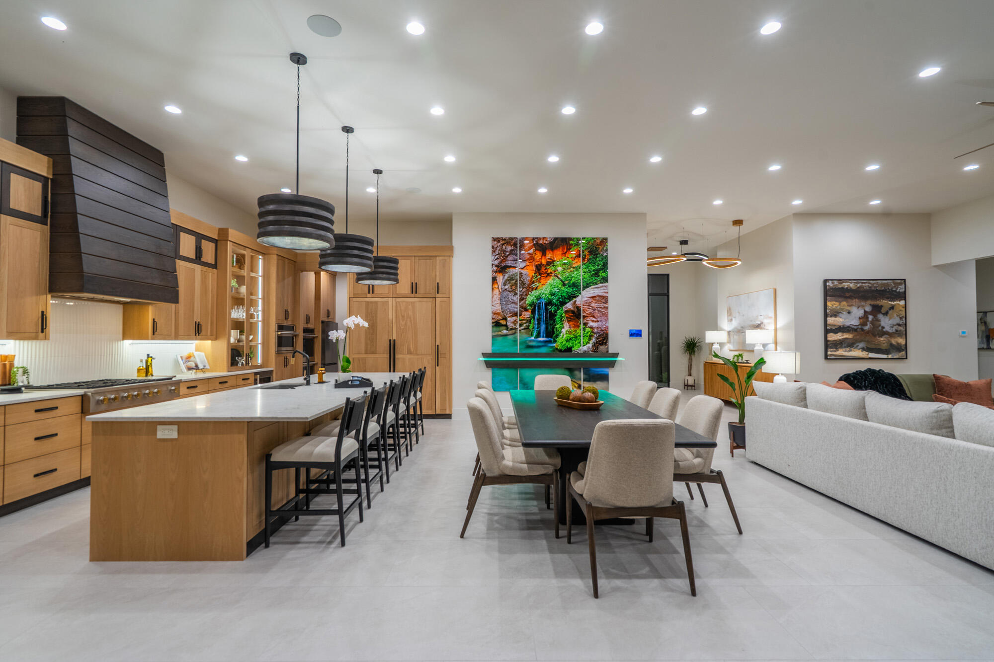 ESTATES AT SAND HOLLOW - Residential