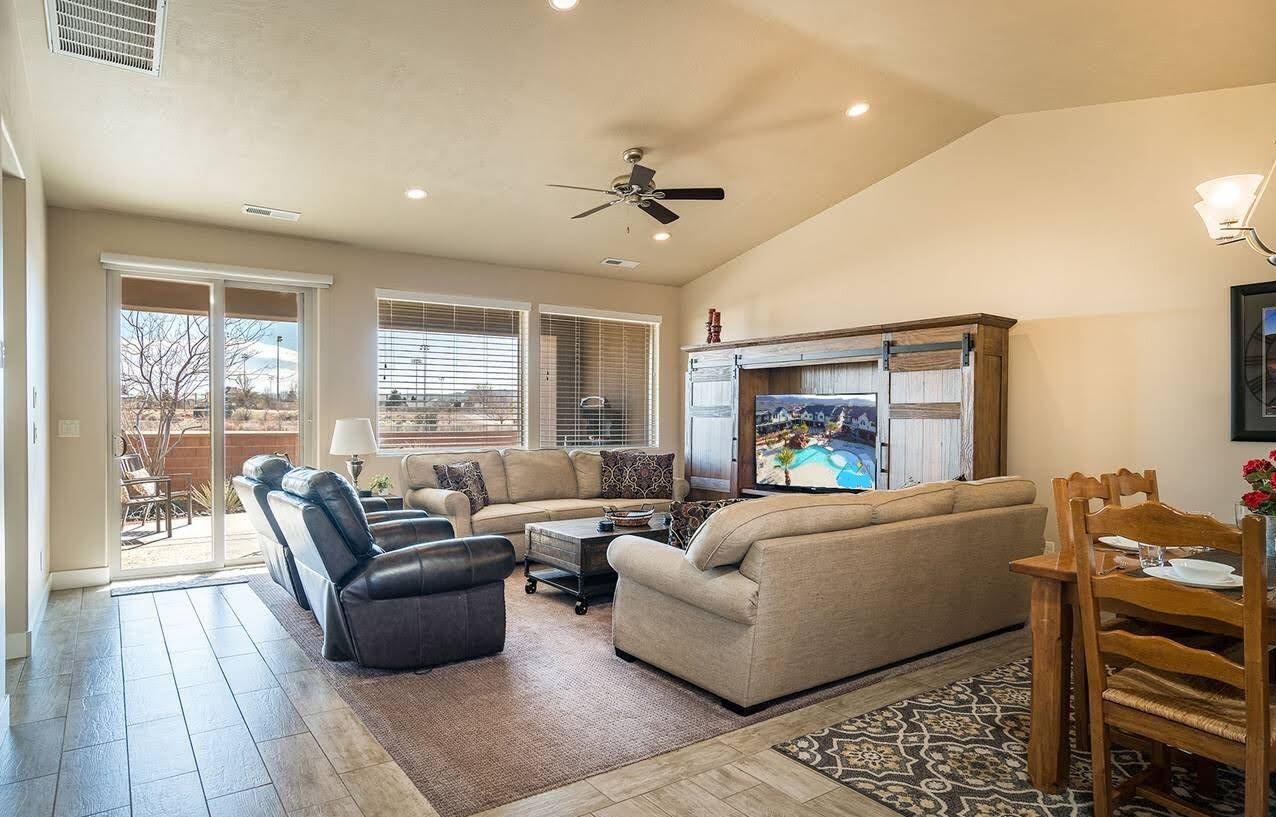 PARADISE VILLAGE AT ZION - Residential