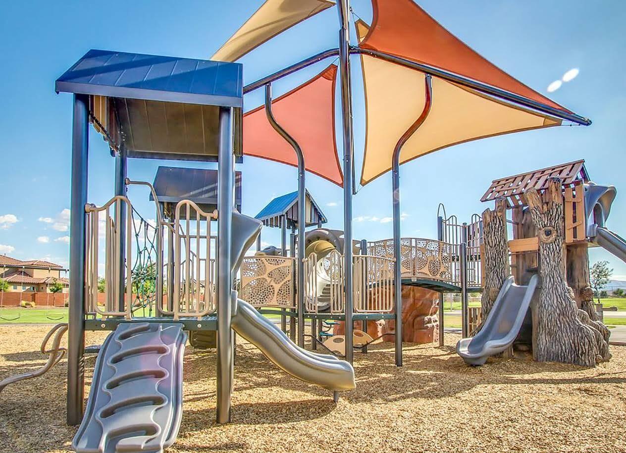 PARADISE VILLAGE AT ZION - Residential