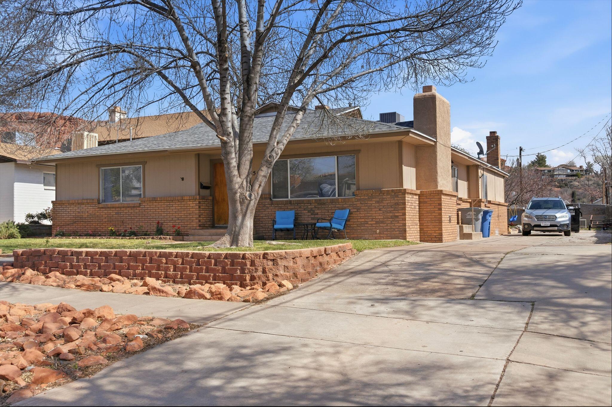 ST GEORGE TOWNSITE - Residential