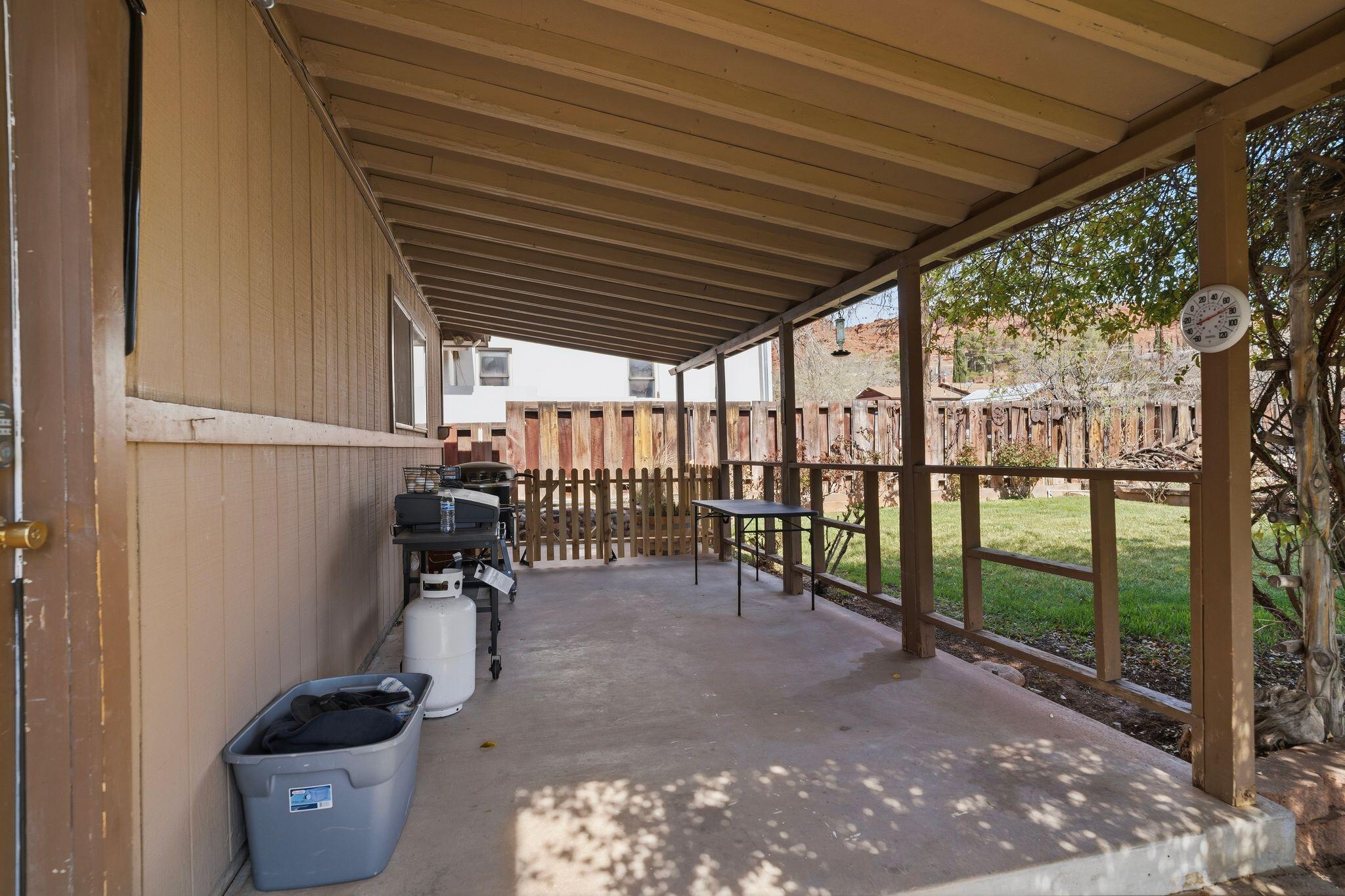 ST GEORGE TOWNSITE - Residential