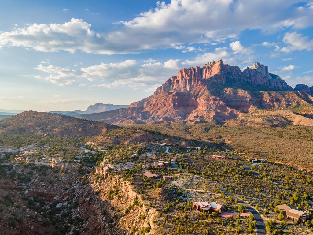 ANASAZI PLATEAU - Residential