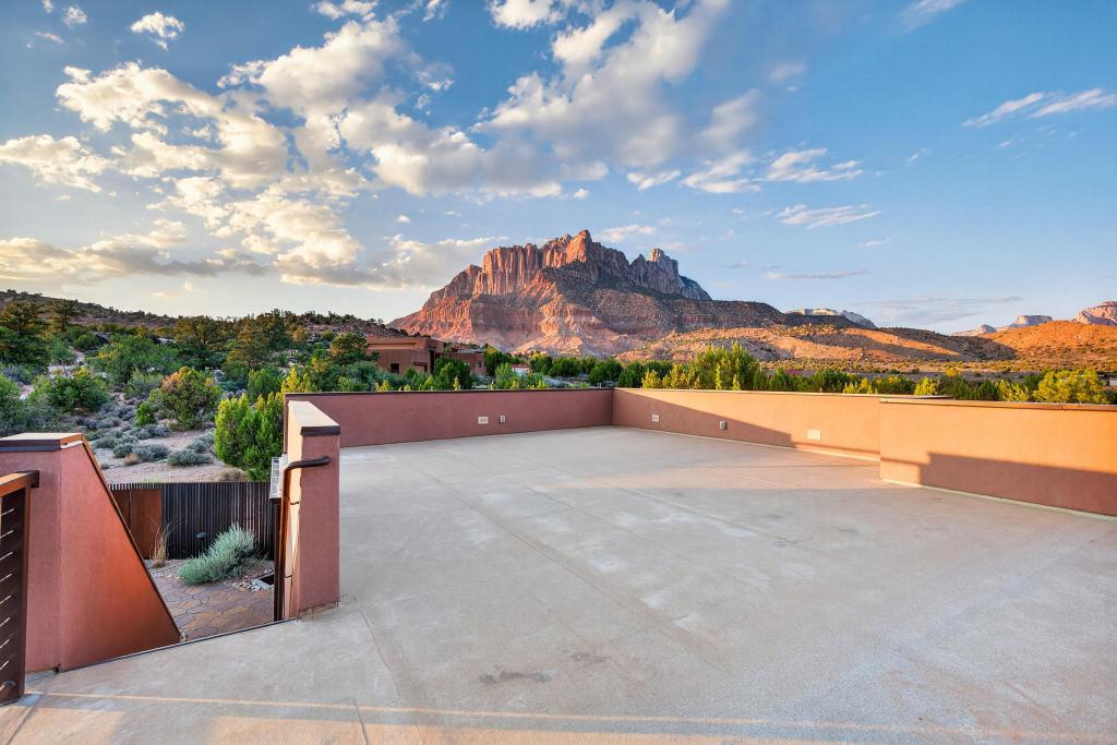 ANASAZI PLATEAU - Residential