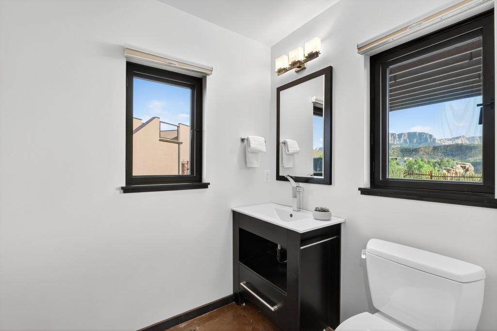 ANASAZI PLATEAU - Residential