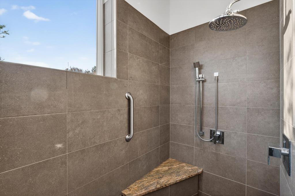 ANASAZI PLATEAU - Residential