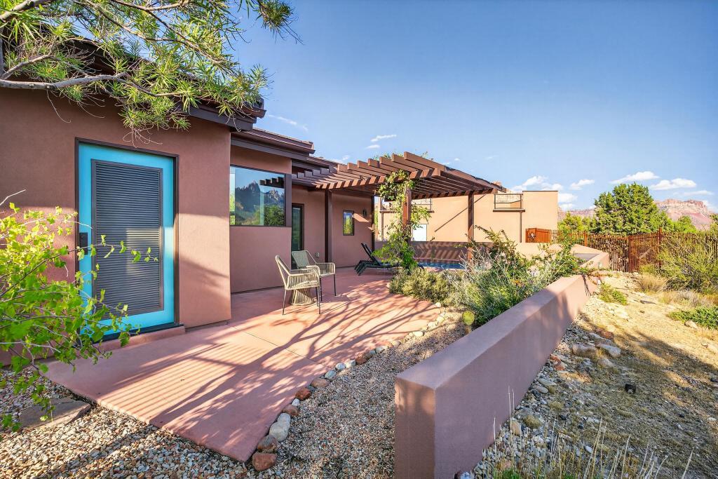 ANASAZI PLATEAU - Residential