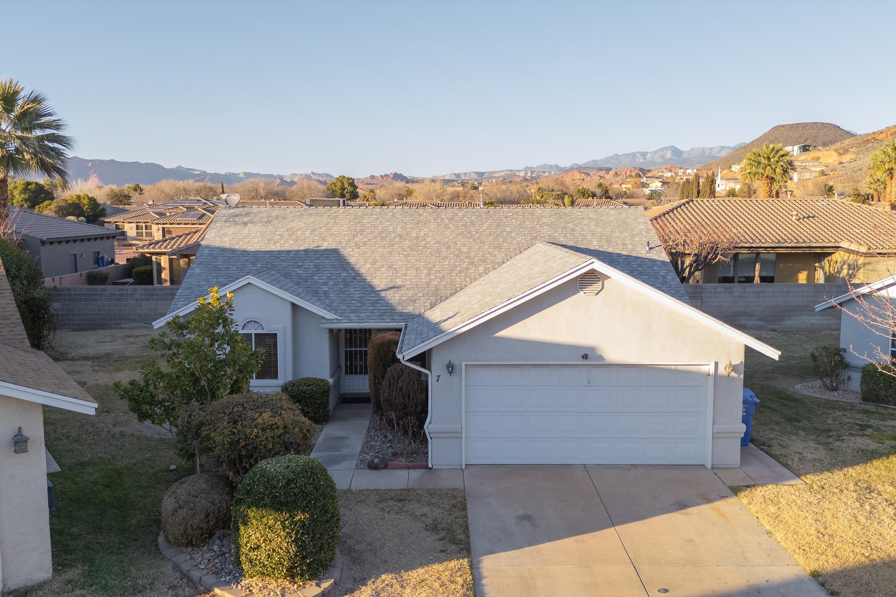 SHADOW CREEK - Residential