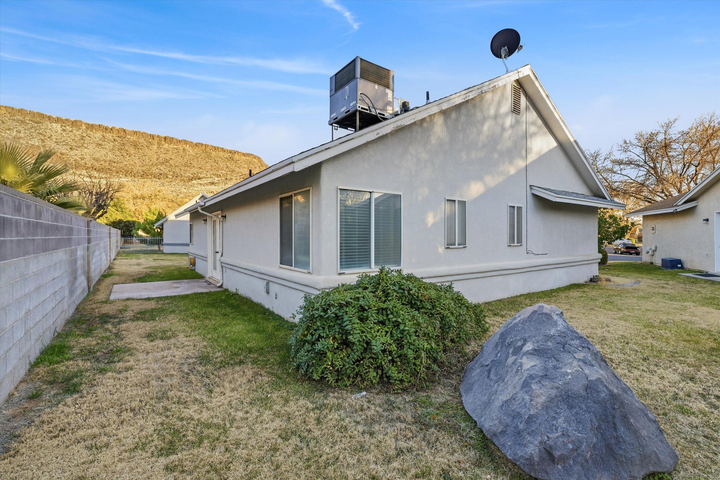 SHADOW CREEK - Residential